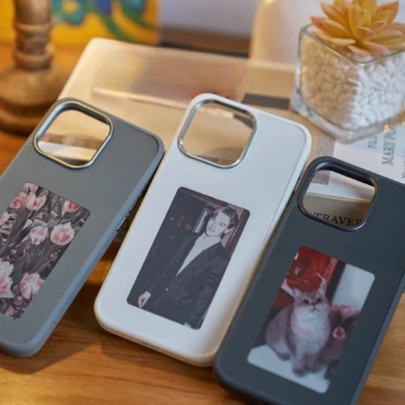 Moment memory phone case